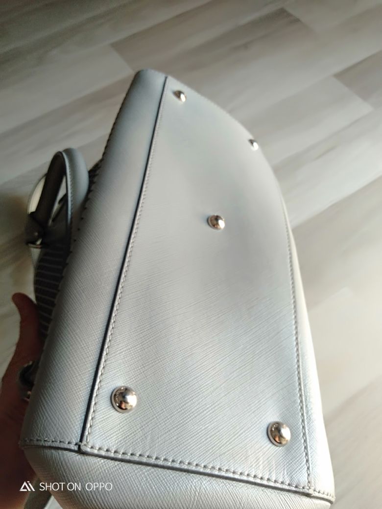 Salvatore Ferragamo Gri Deri Çanta — görsel 8/8