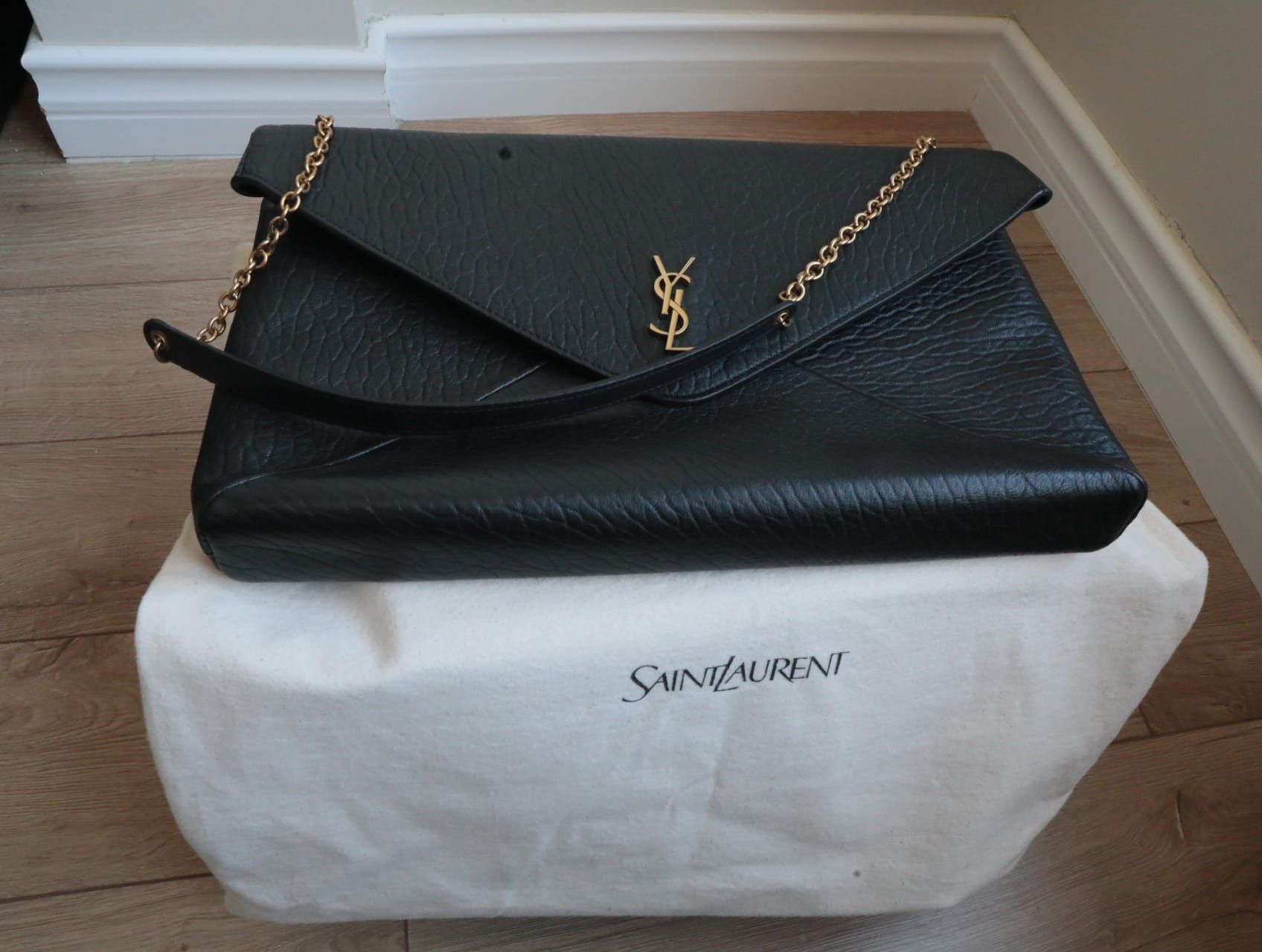 Saint Laurent Siyah El Çantası — görsel 5/8