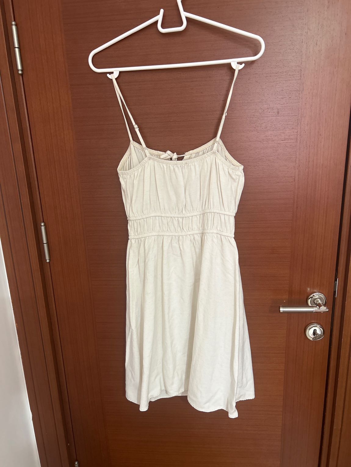 Beyaz Mini Elbise — görsel 4/4