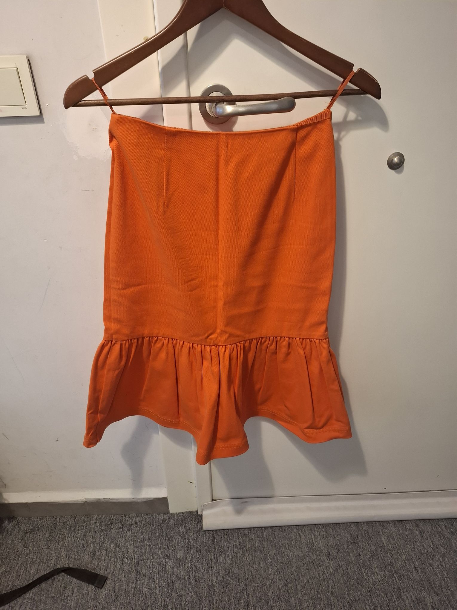 prada etek — görsel 6/6