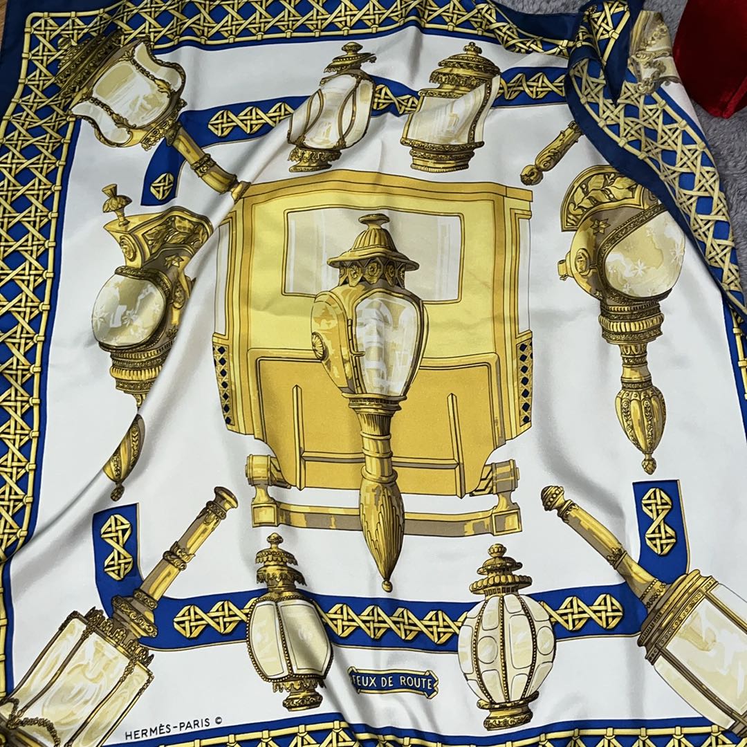 Hermes eşarp — görsel 2/5