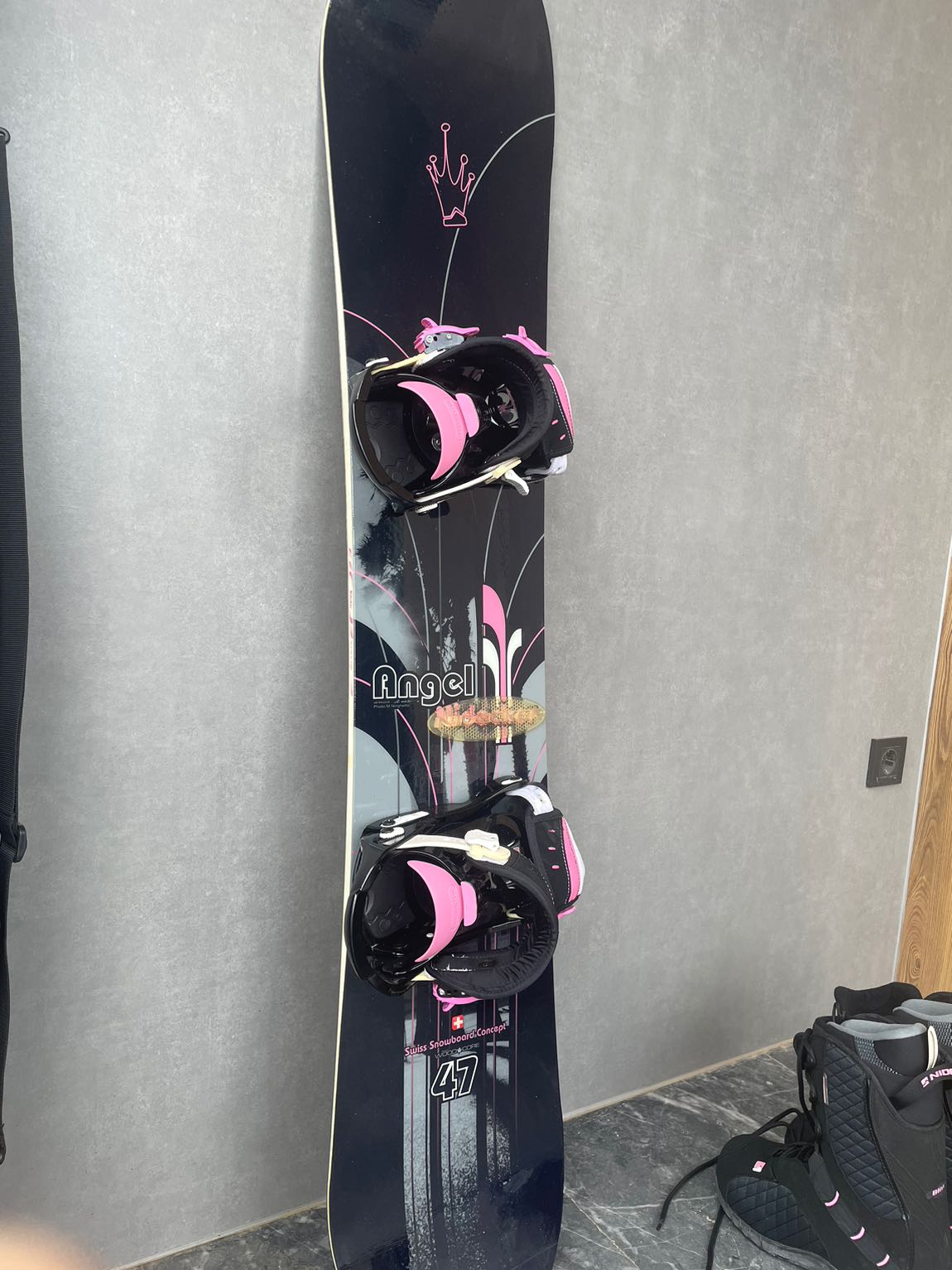 Nidecker Snowboard + Bağlama ve Botlar — görsel 2/8