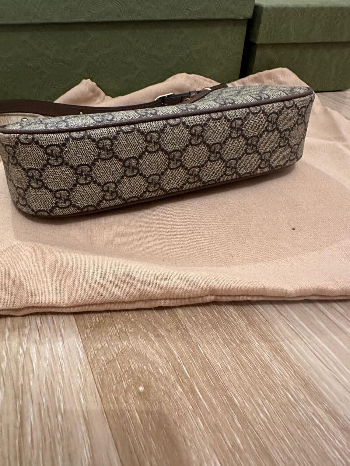 Gucci Omuz Çantası — görsel 3/3