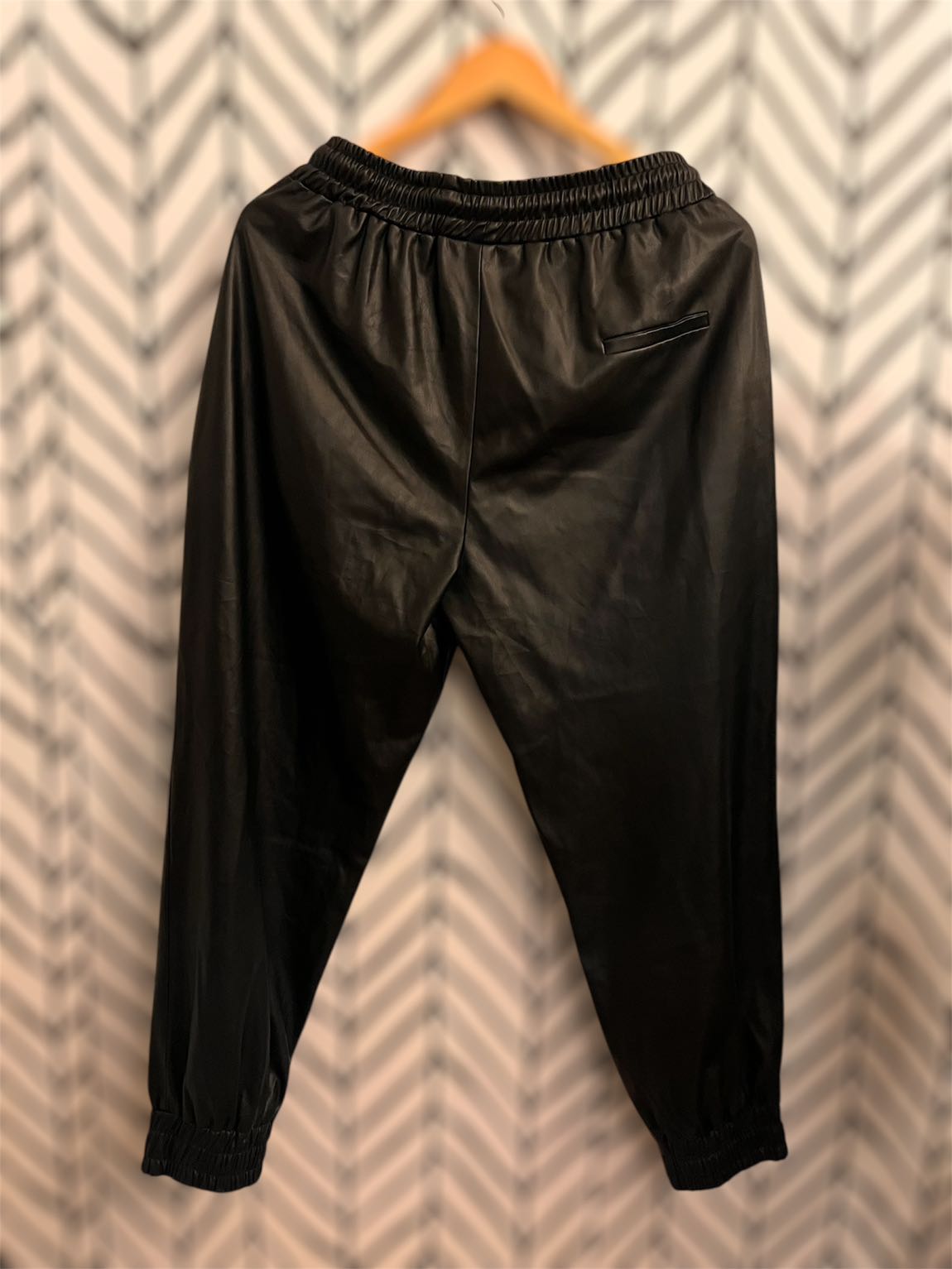 Batik Suni Deri Jogger Pantolon — görsel 7/7