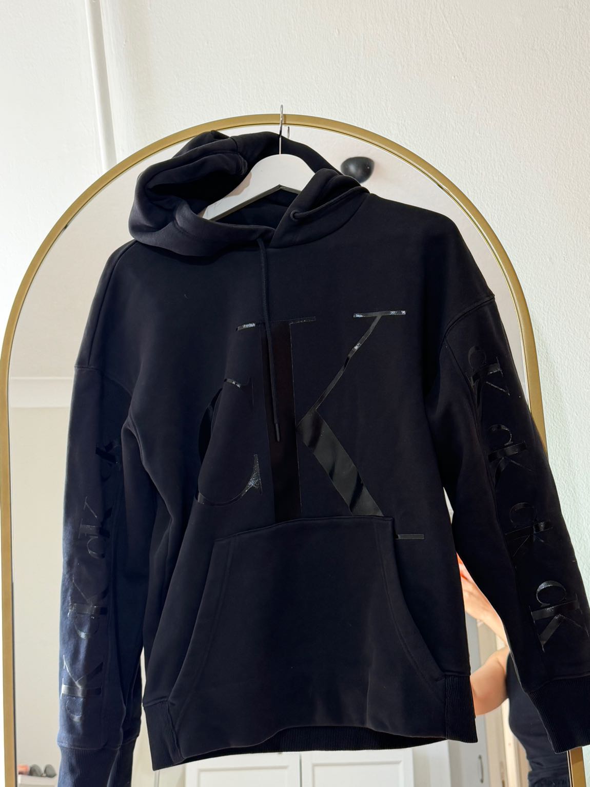 Calvin Klein Seray — görsel 2/4