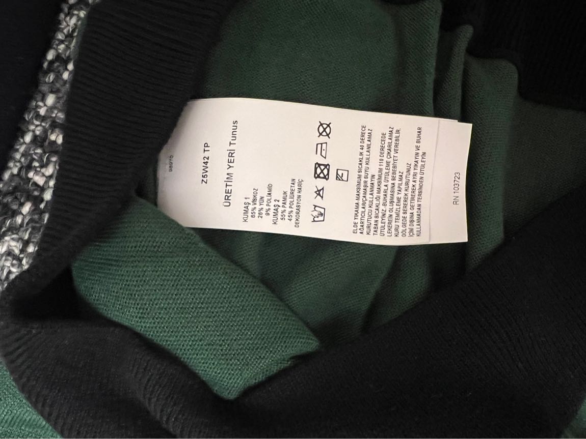 Armani Jeans kazak — görsel 3/4