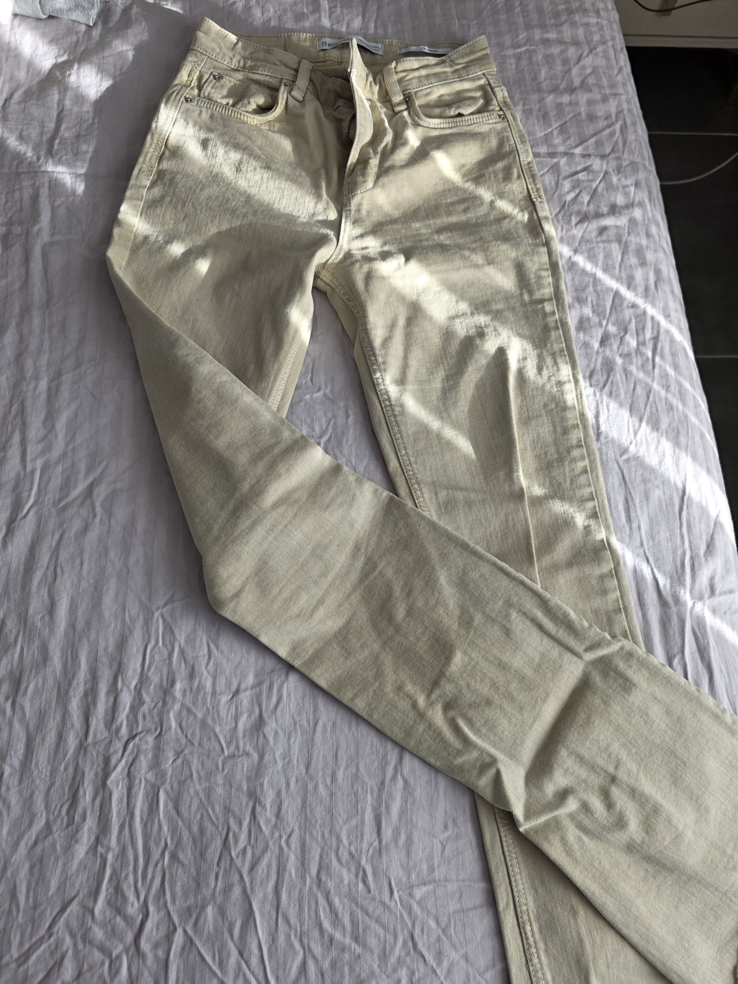 Bershka Bej Pantolon — görsel 2/6