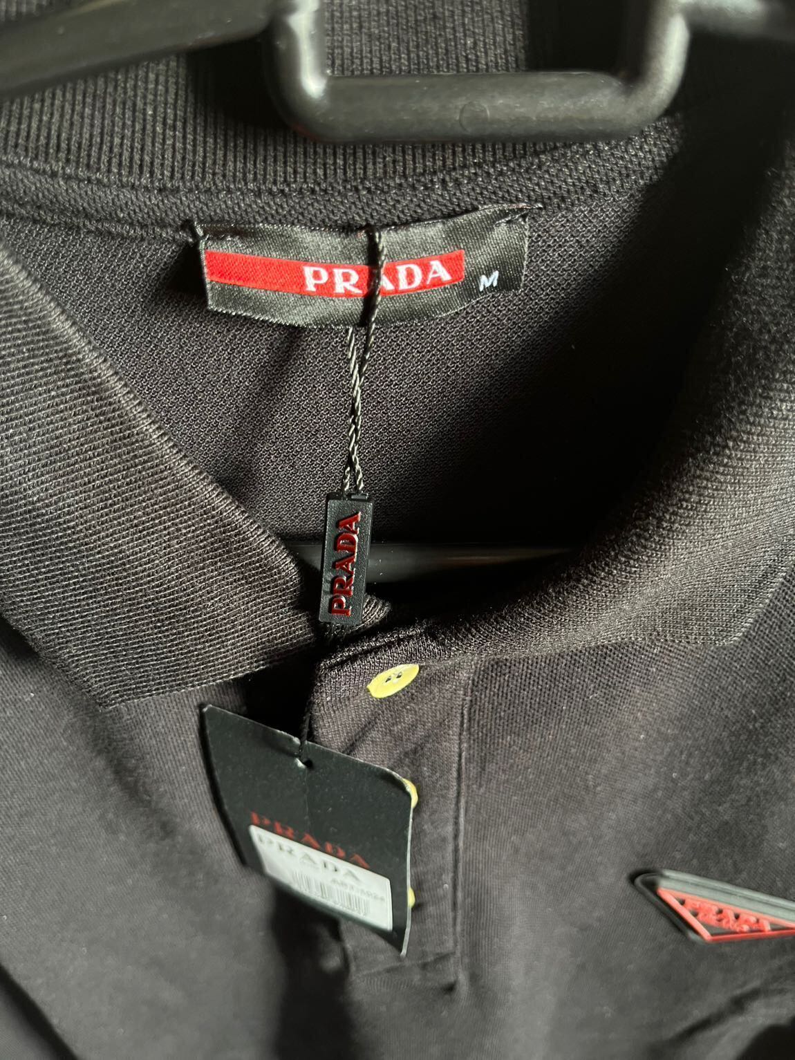 Prada Siyah Polo Yaka T-Shirt — görsel 3/3