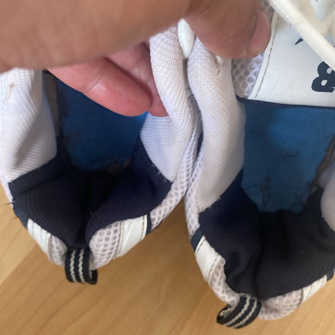New Balance Beyaz Spor Ayakkabı — görsel 7/11