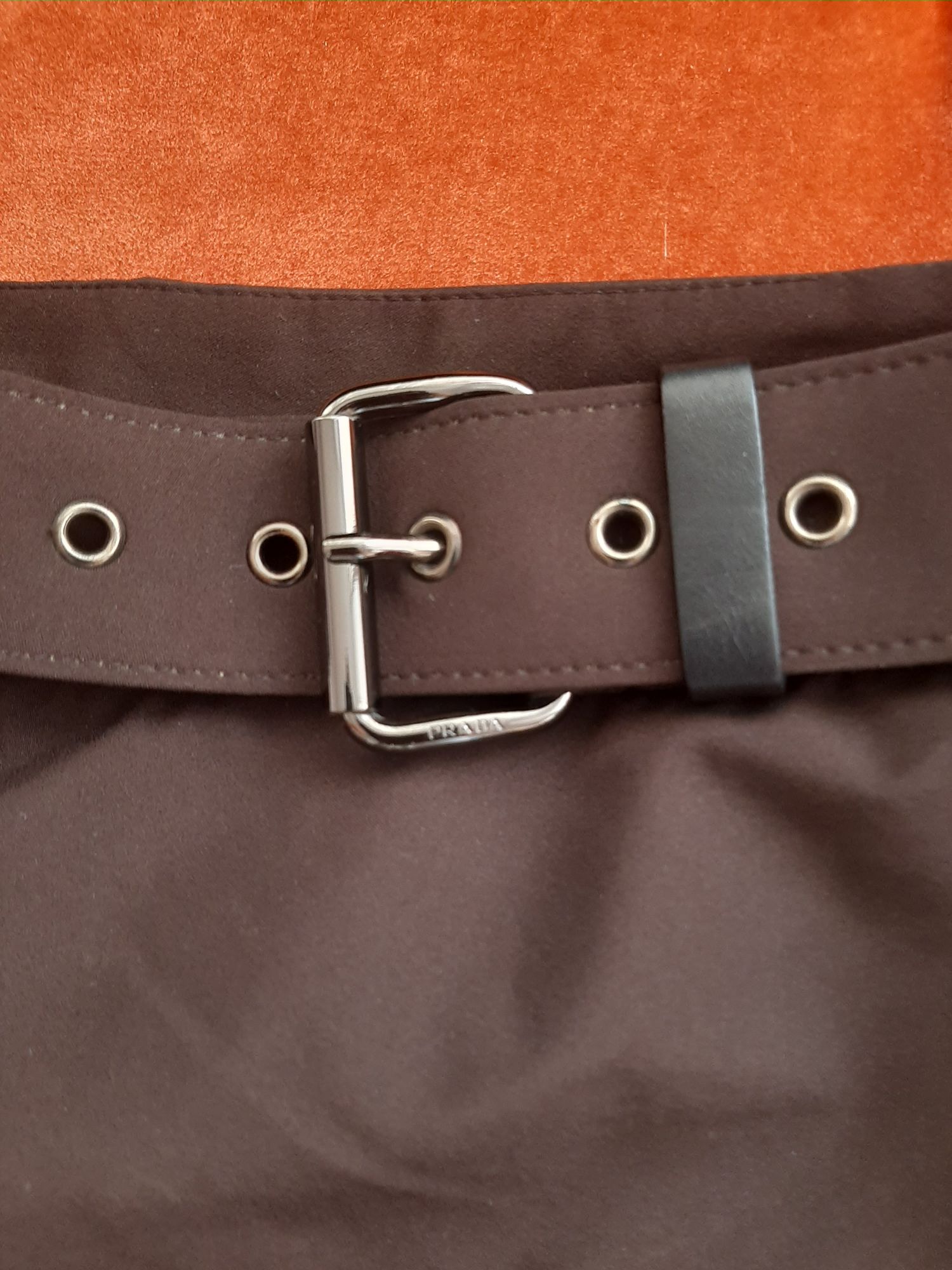 prada etek — görsel 3/7