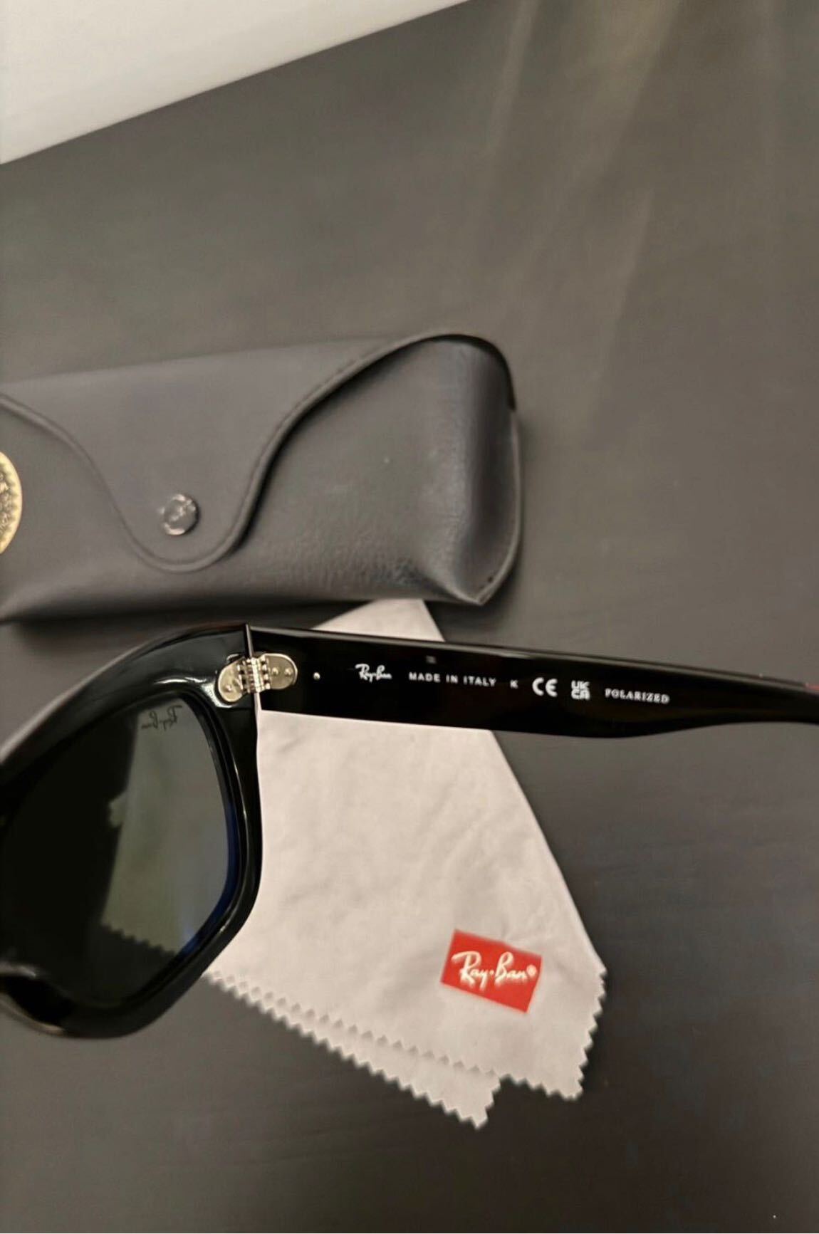 Ray-Ban Siyah Güneş Gözlüğü — görsel 4/4