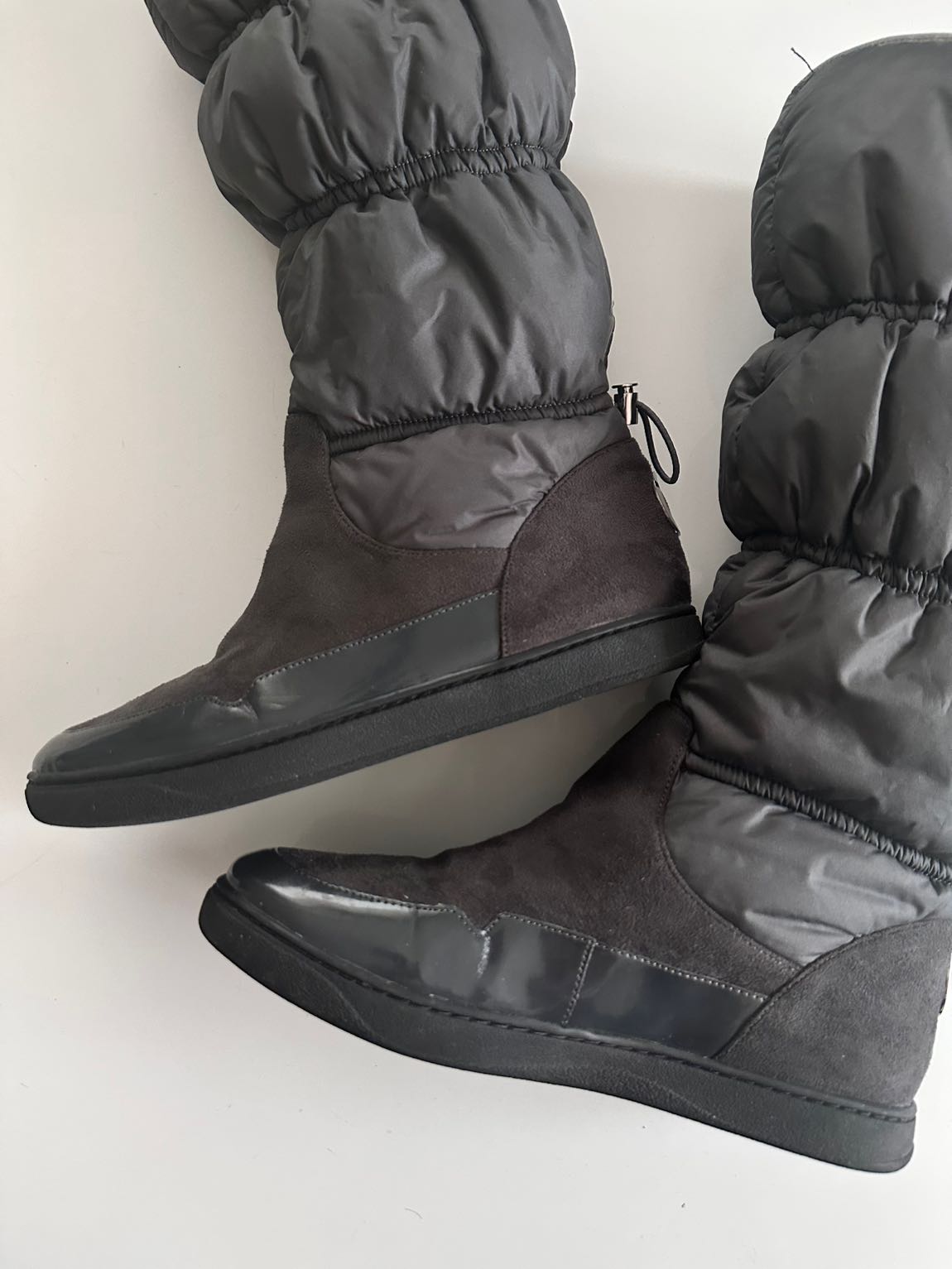 Guess — görsel 6/8