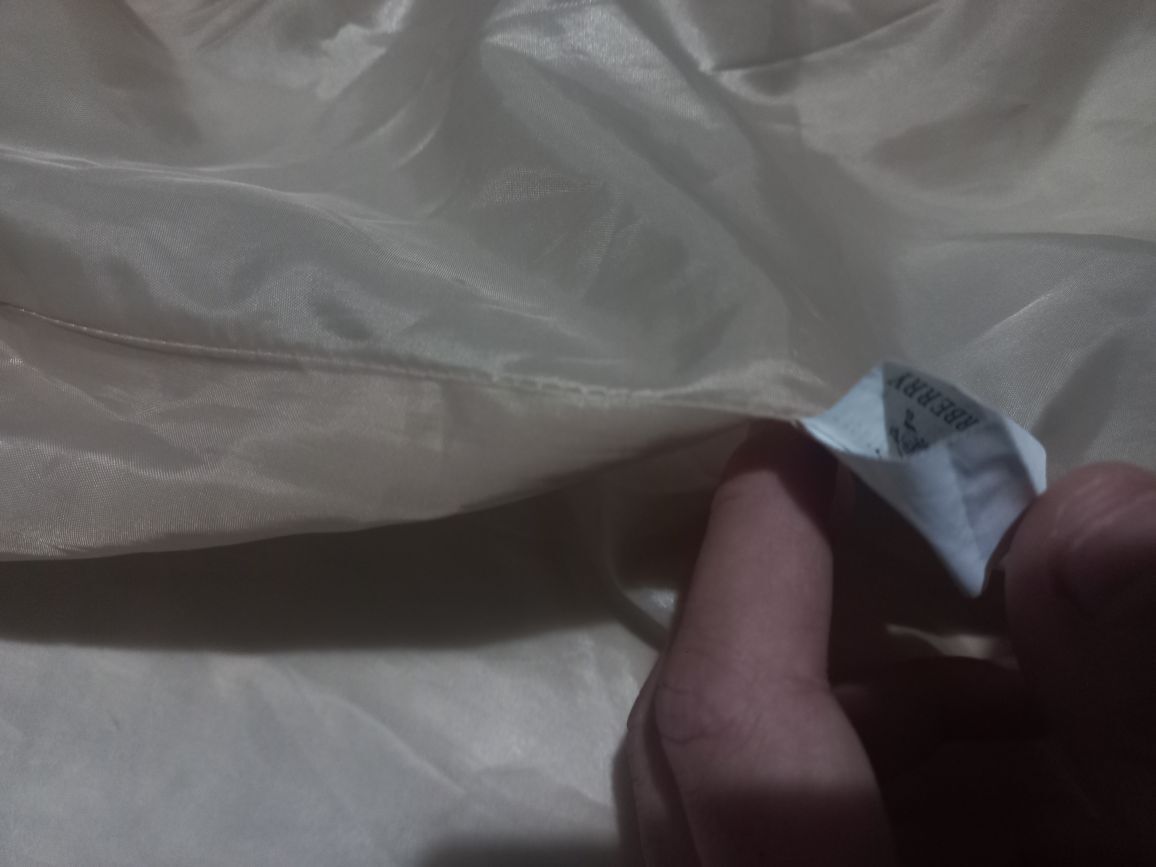 Burberry yağmurluk — görsel 5/5