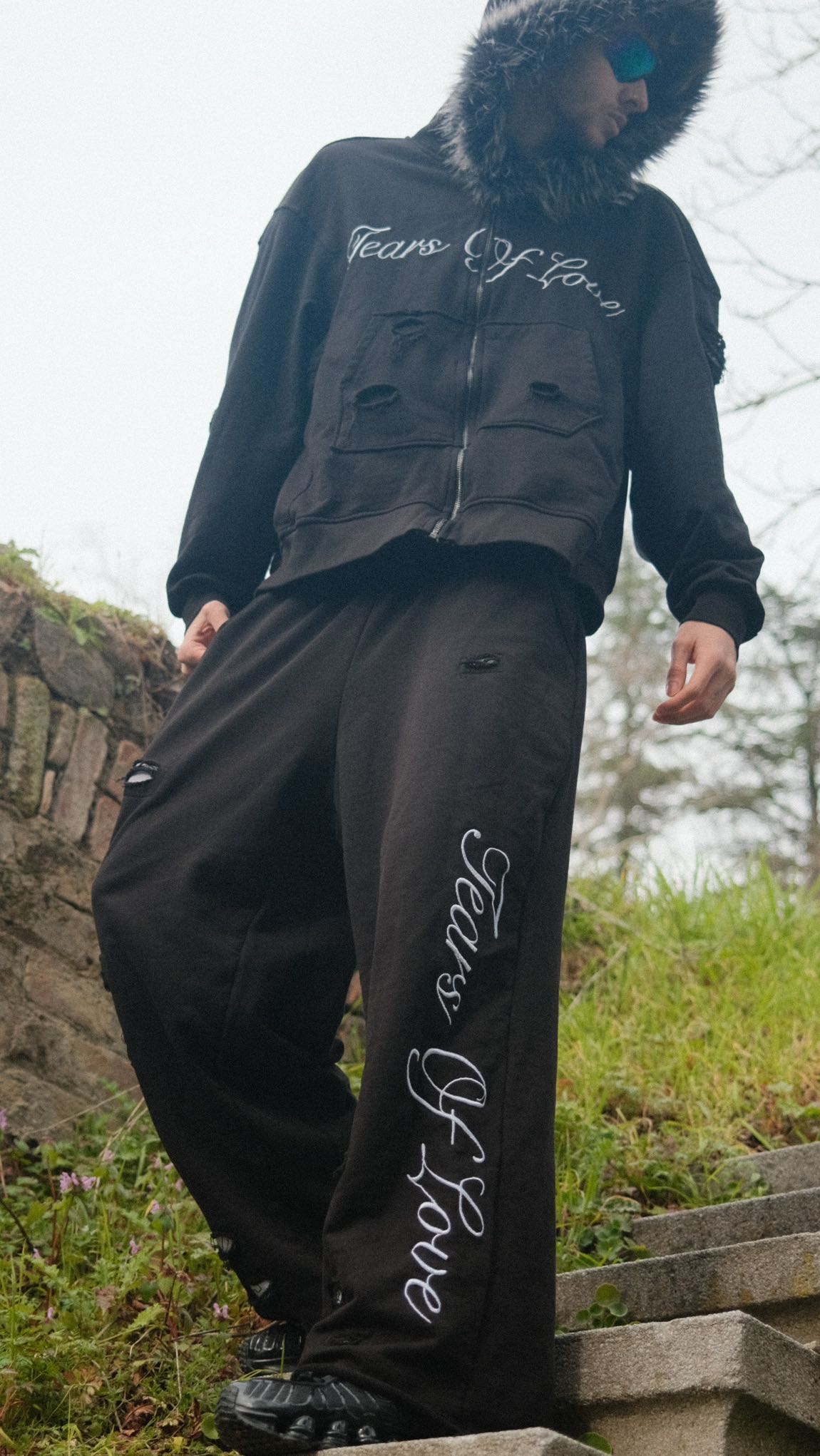 FALLENGRACE FUR ZIP/TORN HALO SWEATPANTS — görsel 5/8