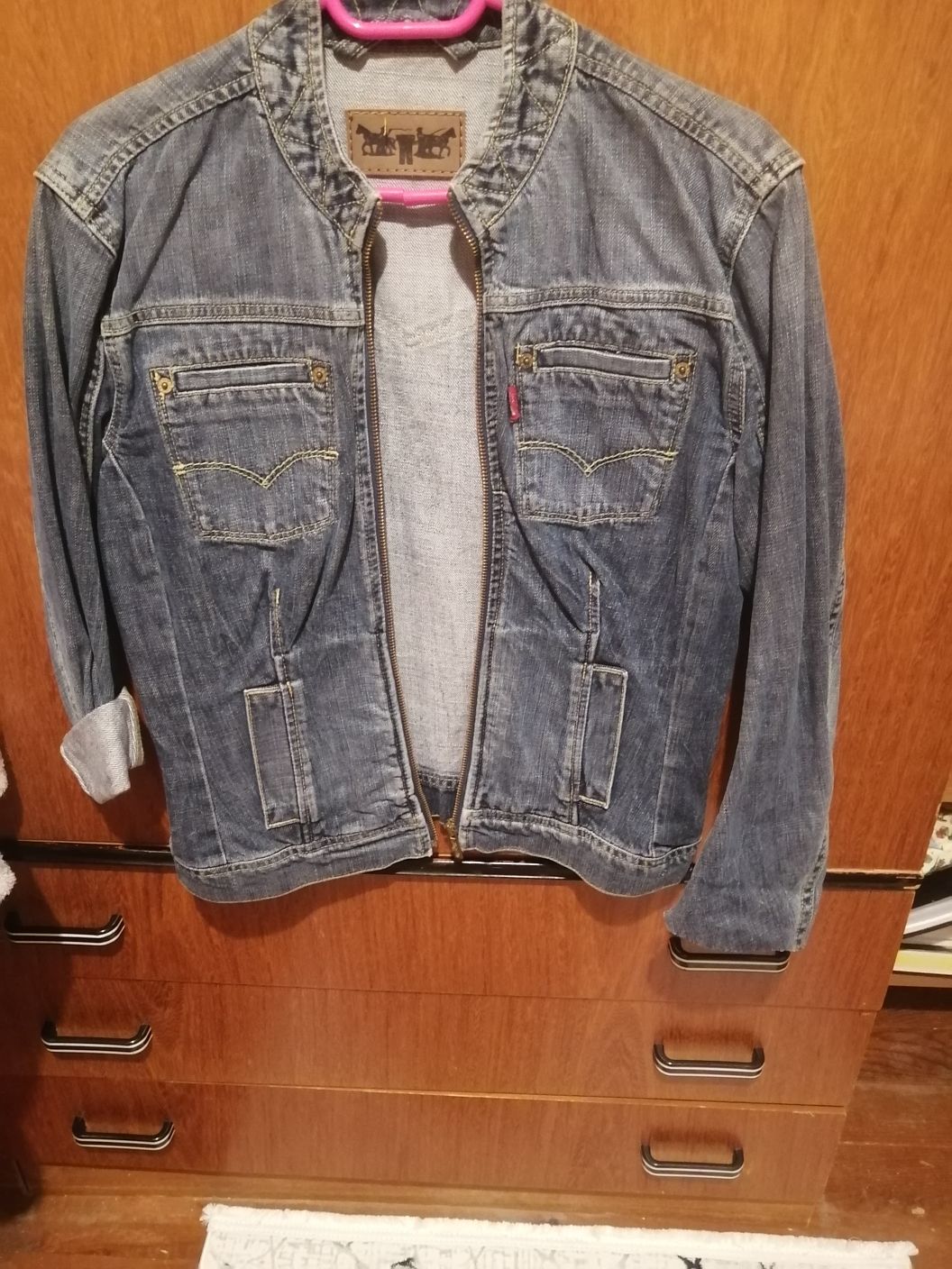 Levis — görsel 3/3
