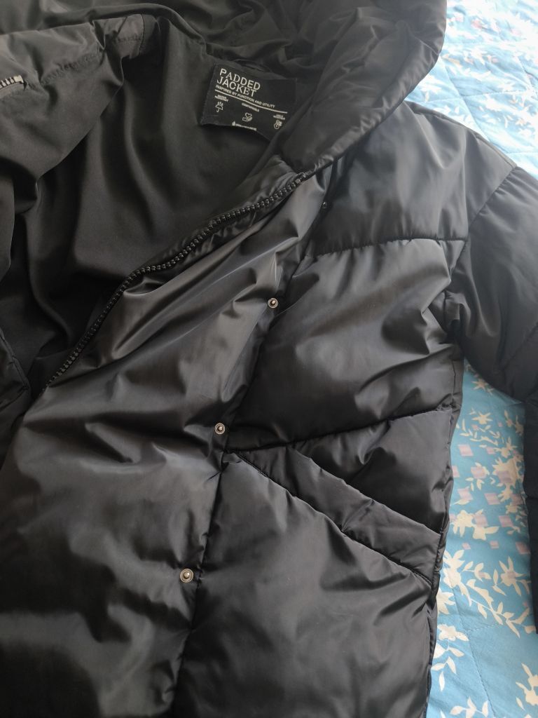 Stradivarius şişme mont — görsel 4/6