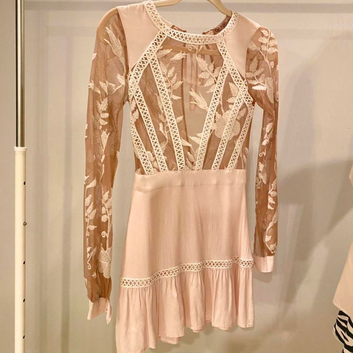 For Love & Lemons Elbise — görsel 3/4
