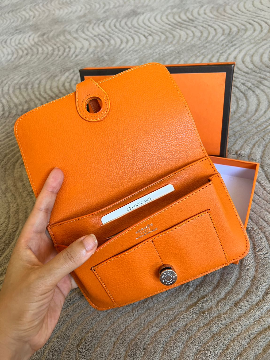 Hermes Turuncu Deri Cüzdan — görsel 7/8