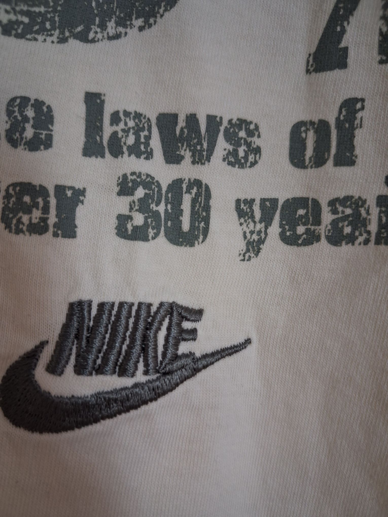 Nike Krem Tişört — görsel 2/3