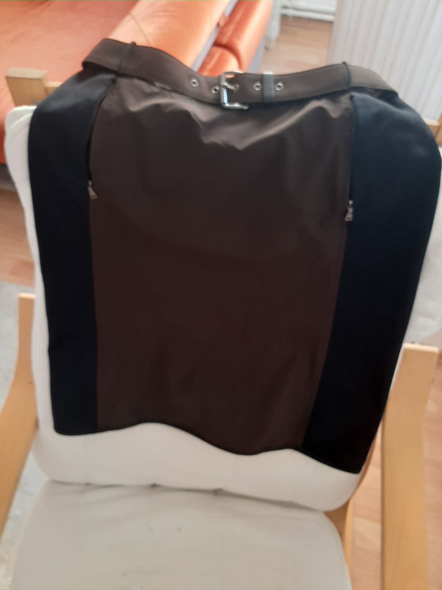 prada etek — görsel 2/7