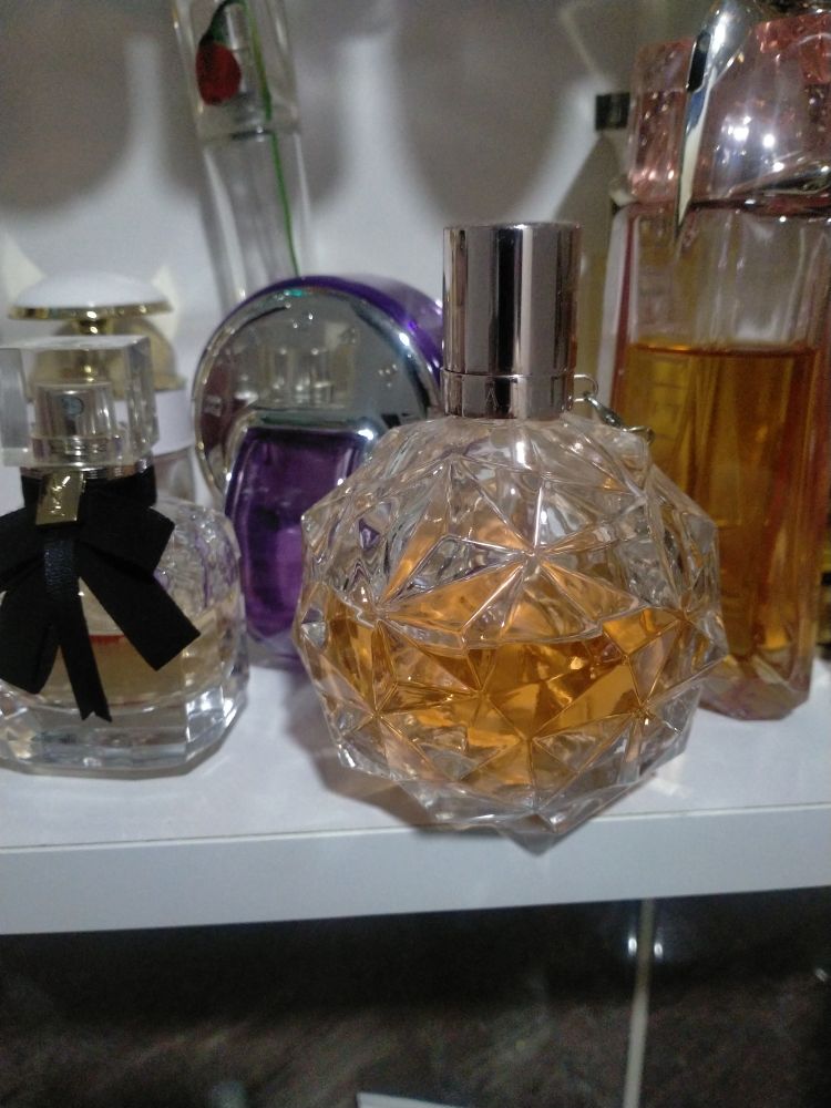 Ariana Grande mini — görsel 7/7