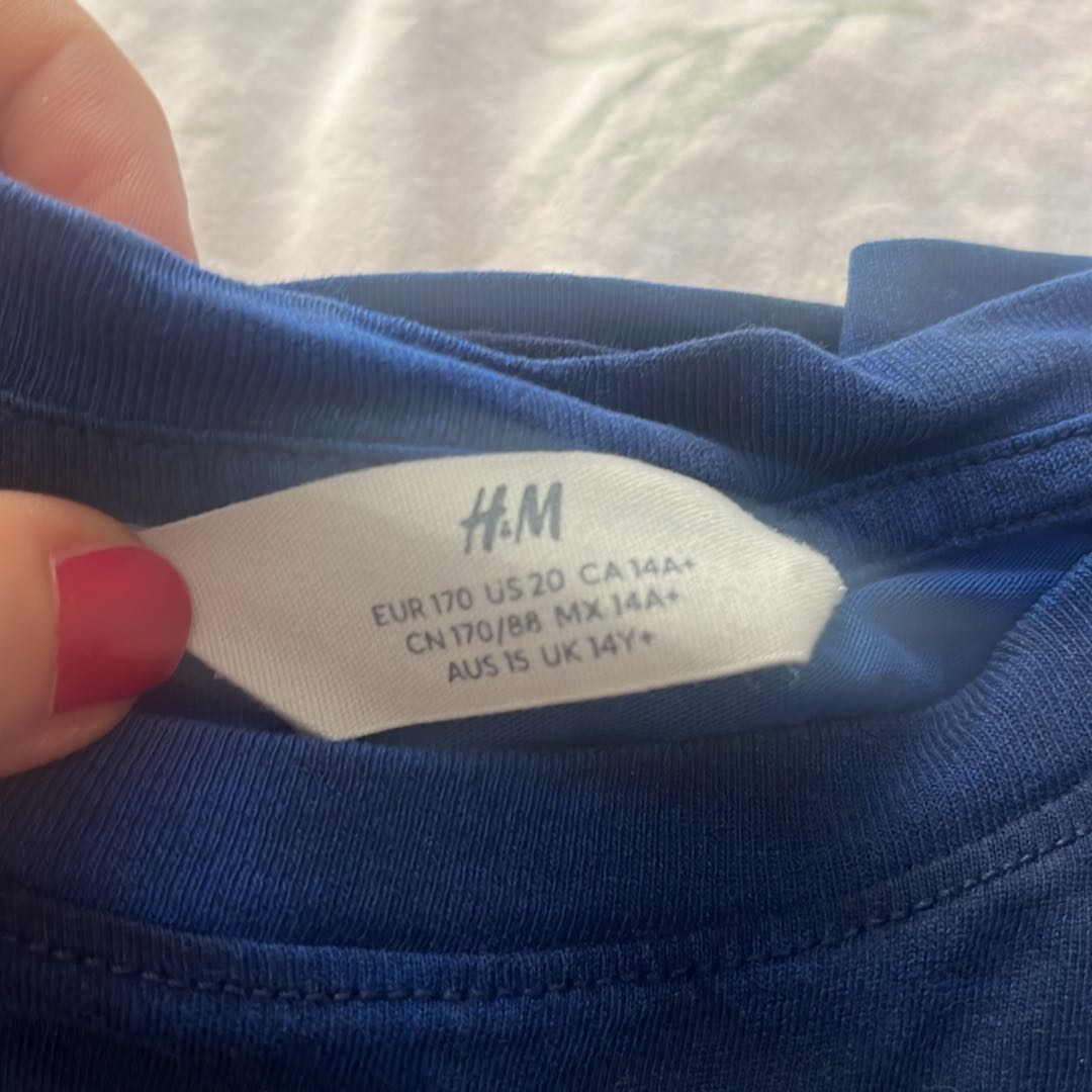 H&M şortlu takım — görsel 2/3