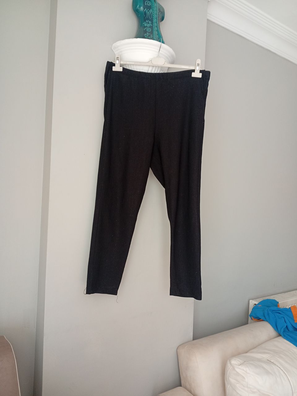 Siyah Ribanalı Pantolon — görsel 2/5