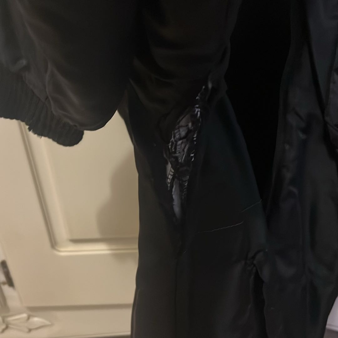Giorgio Armani Siyah Mont — görsel 6/8