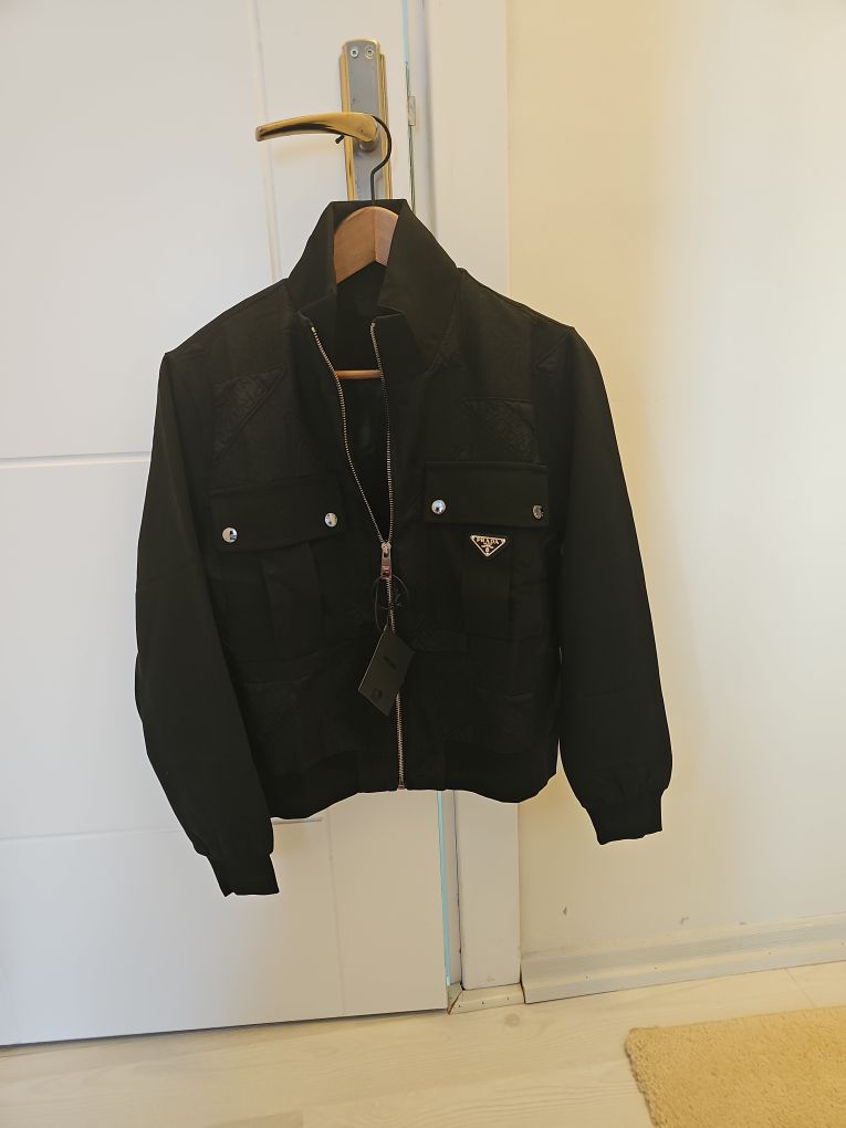 Prada Milano Logolu Siyah Bomber Eşofman — görsel 2/8