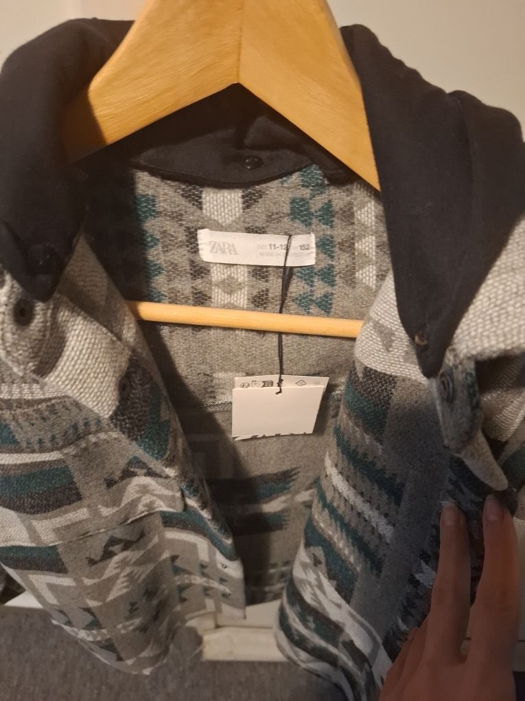 zara kalin kapsonlu gomlek — görsel 2/4