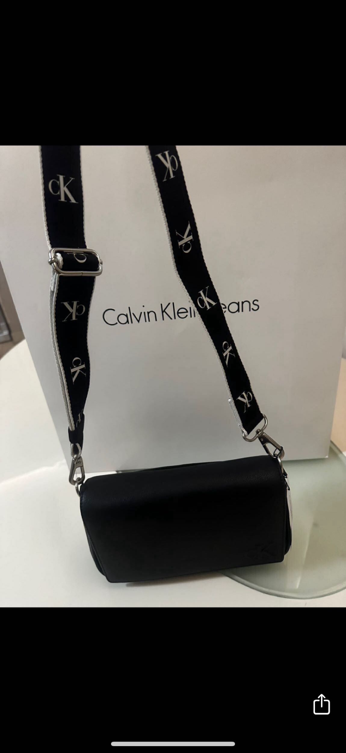 Calvin Klein orijinal çanta — görsel 2/4