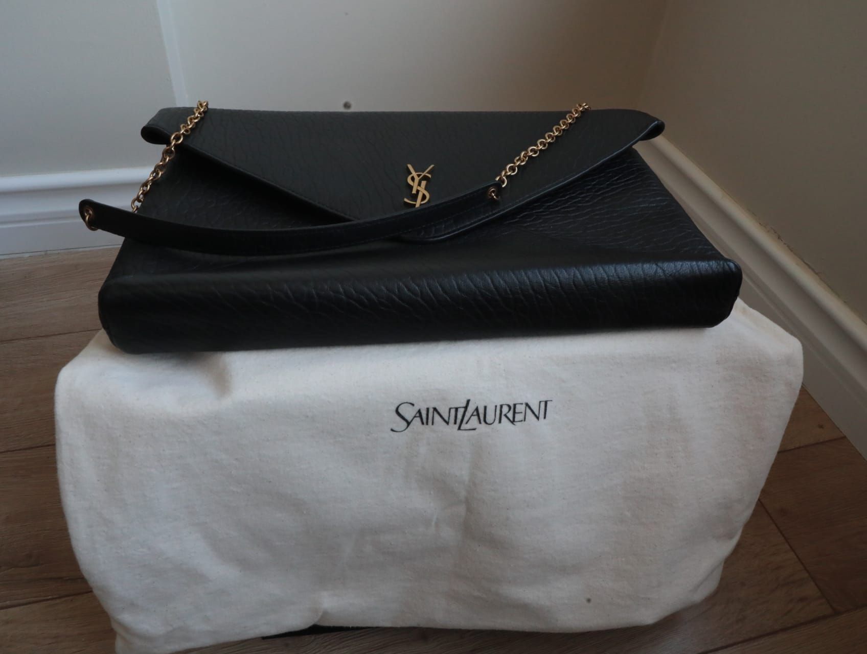 Saint Laurent Siyah El Çantası — görsel 6/8