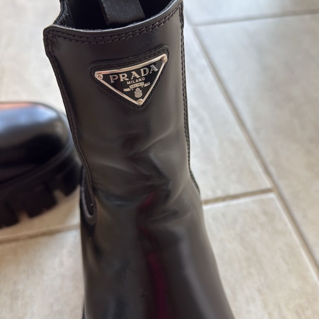 Prada bot — görsel 7/11