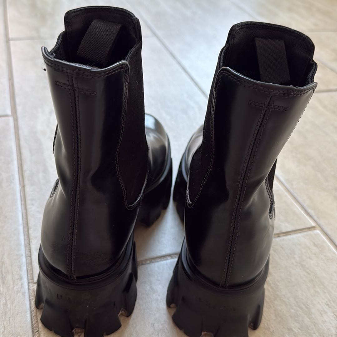 Prada bot — görsel 4/11