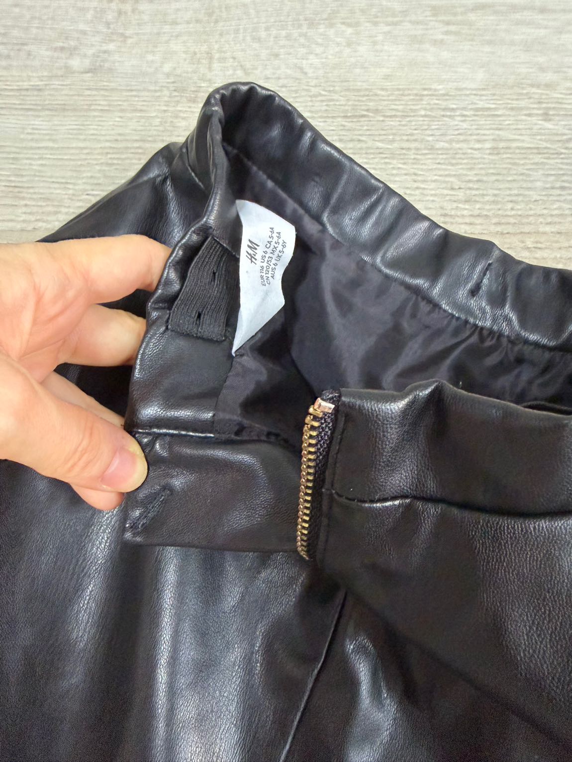 H&M Siyah Deri Mini Etek çocuk — görsel 3/6