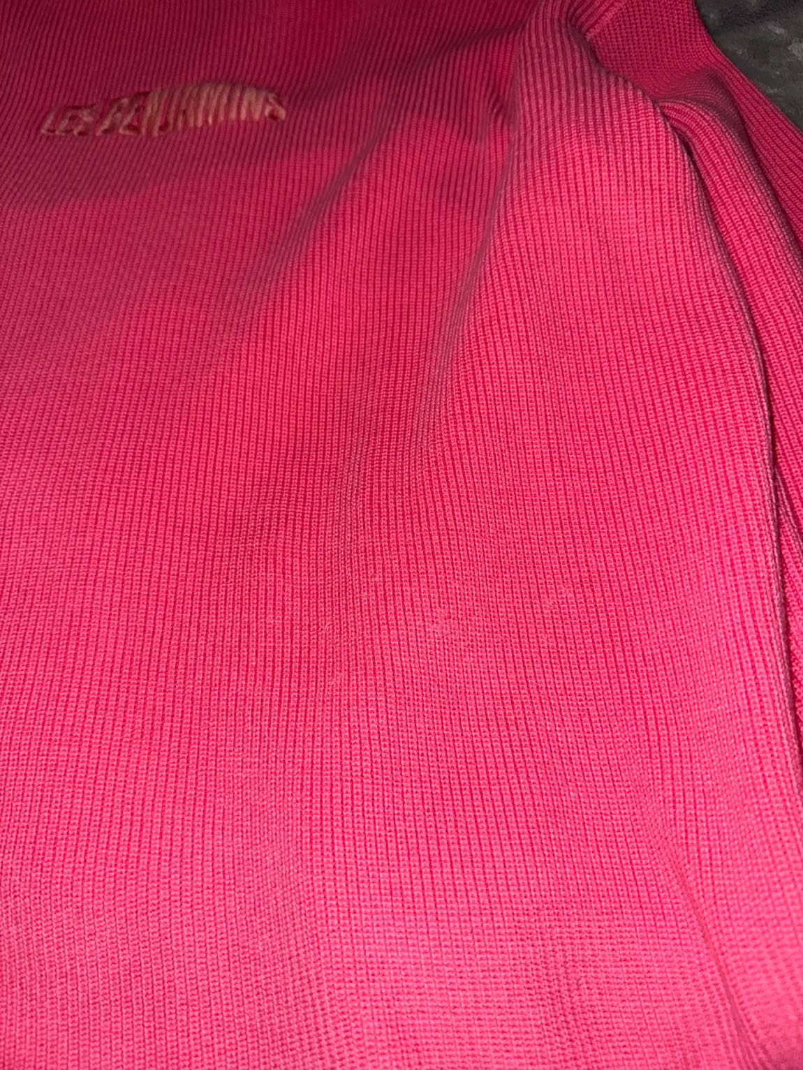 Les benjamins pembe kazak — görsel 2/8