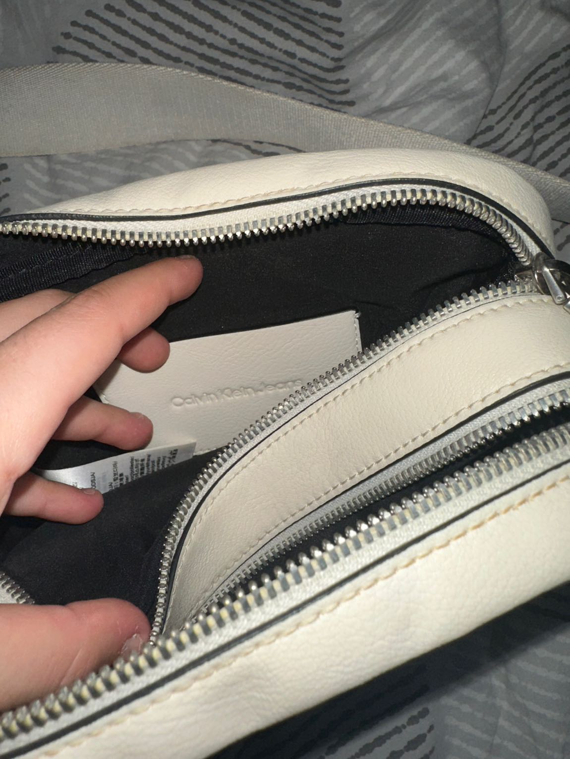 Calvin klein krem rengi orijinal çanta — görsel 6/6