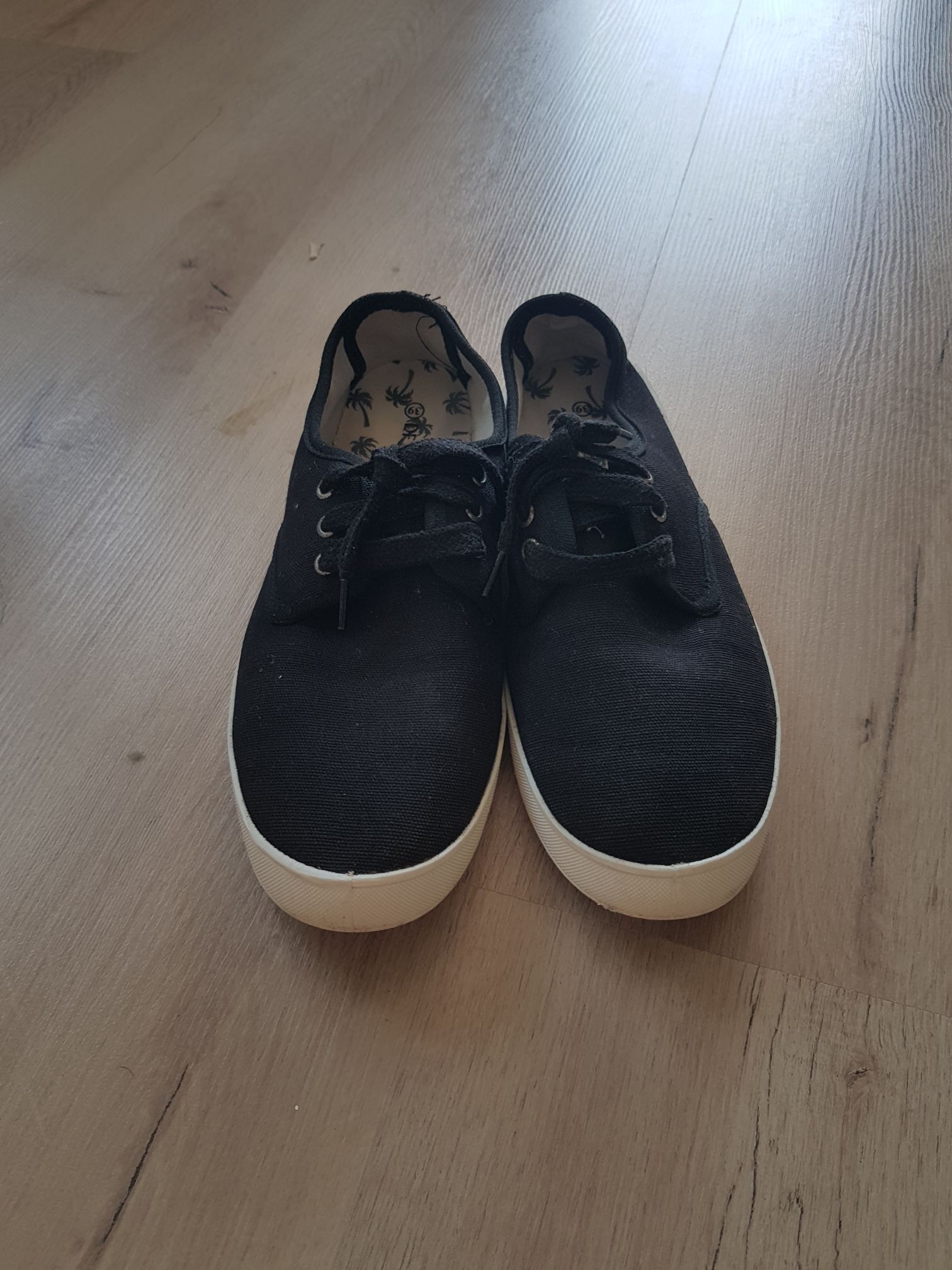 kumas spor ayakkabi — görsel 7/8