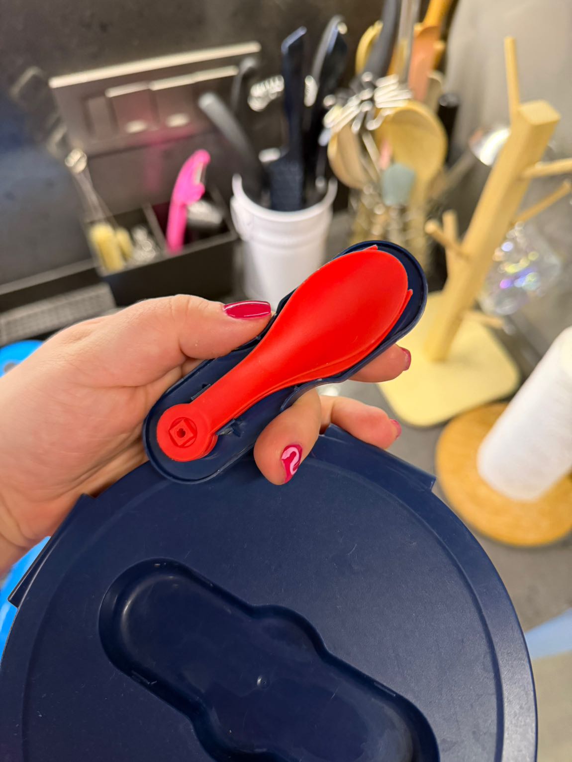 Tchibo lunchbox katlanabilir kap — görsel 5/5