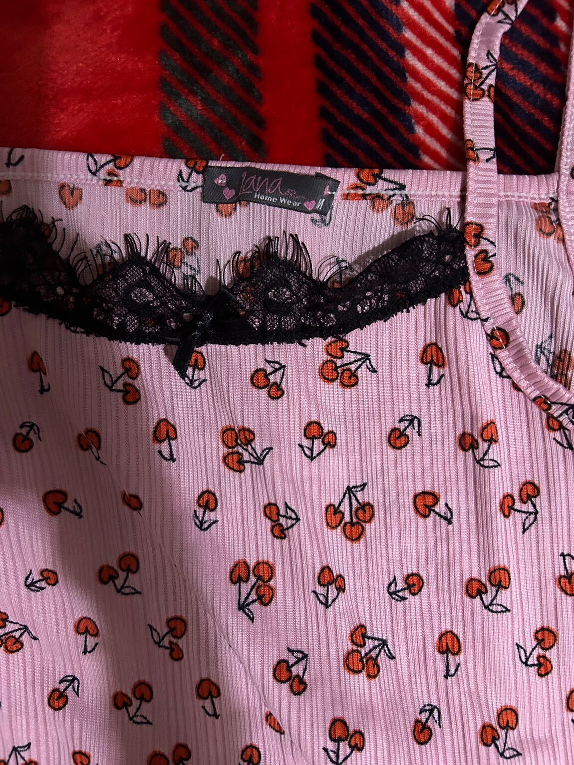 kirazli ikili pijama takimi — görsel 3/4