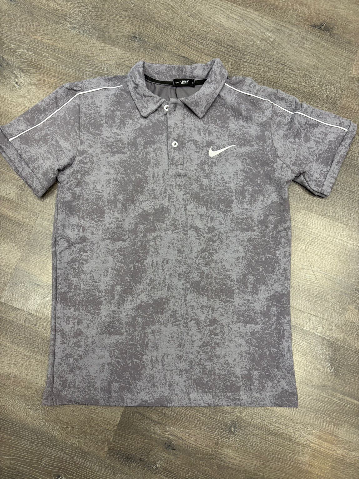 Nike Polo Yaka yıkamalı siyah T-Shirt — görsel 3/4