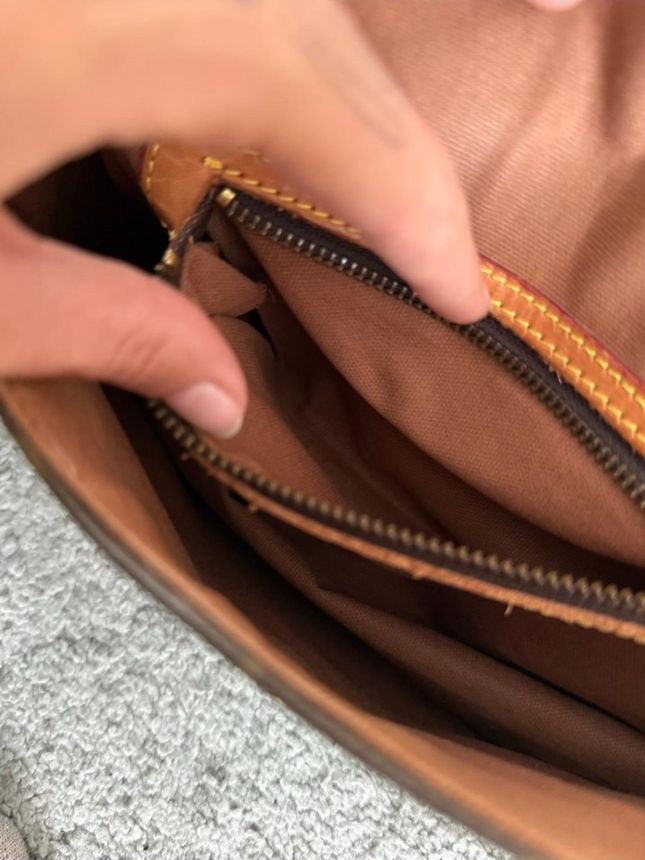 Louis Vuitton looping pm — görsel 7/7