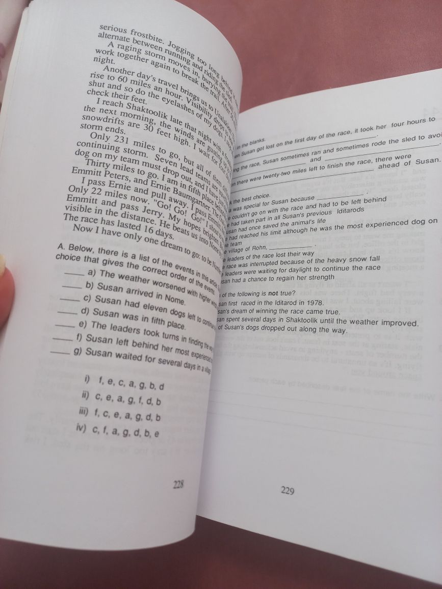 READER AT WORK 1 — görsel 3/8