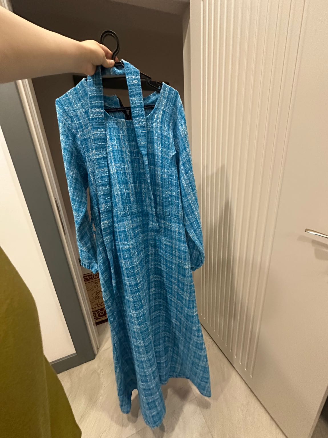 American Vintage Mavi Kareli Uzun Elbise — görsel 3/4