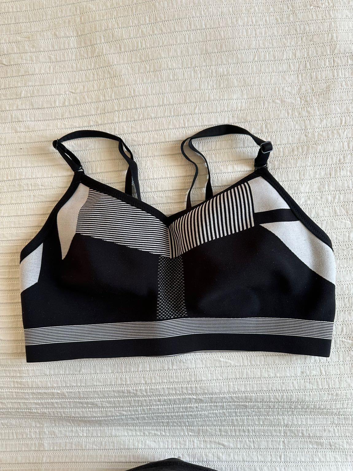 Nike çelik örme kumaş full support bra — görsel 2/5