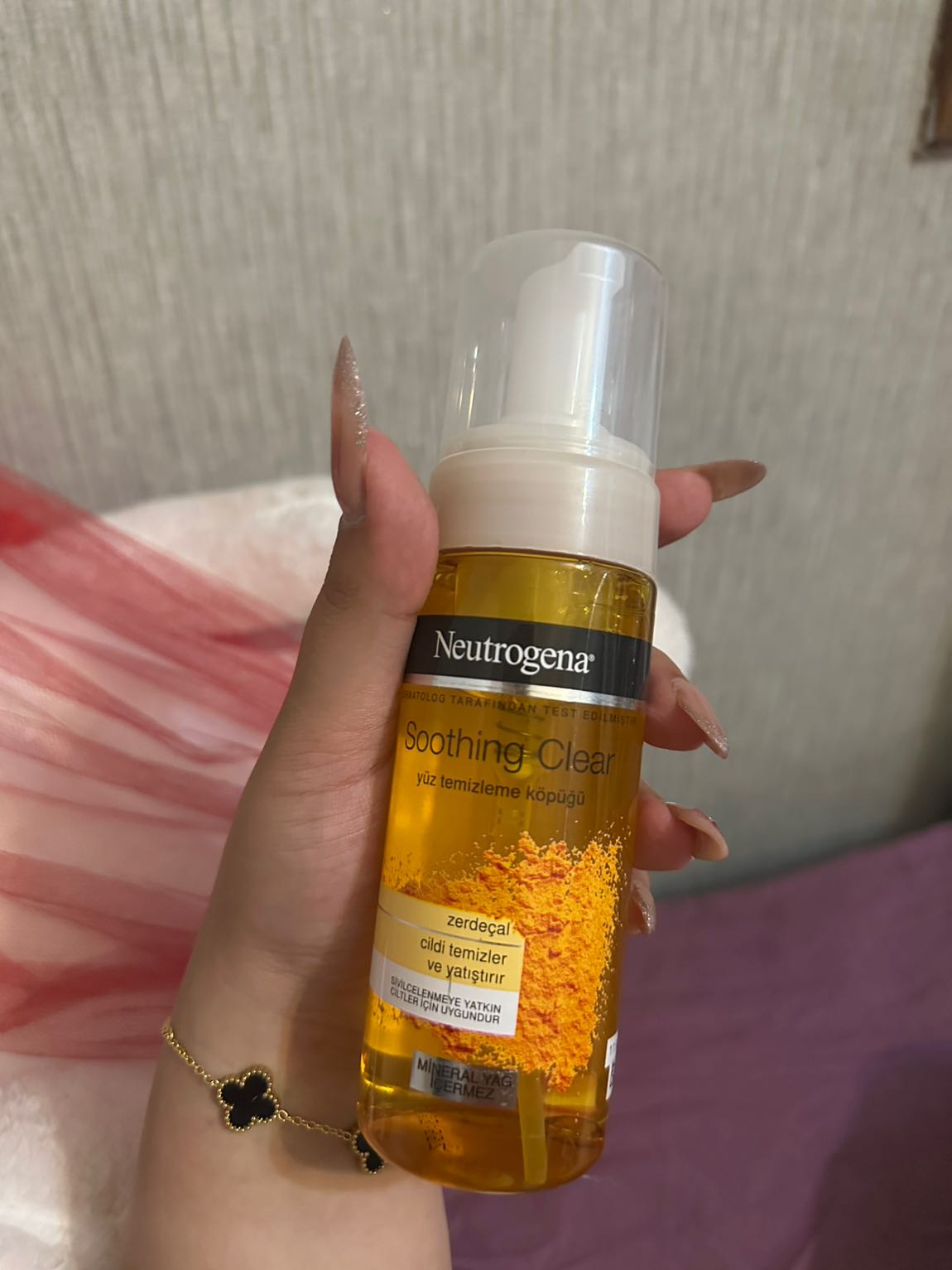 Neutrogena Soothing Clear Yüz Temizleme — görsel 3/3