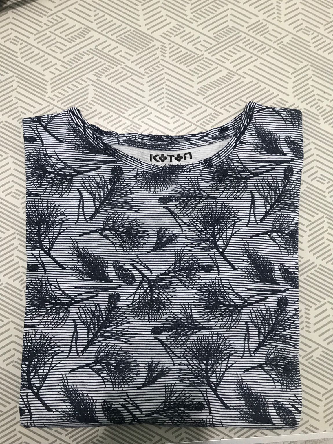 Koton erkek desenli tişört — görsel 3/7