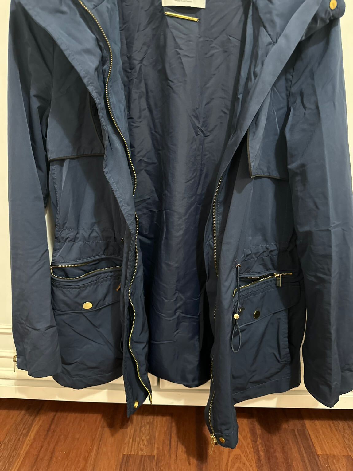 Mango yağmurluk parka — görsel 4/6