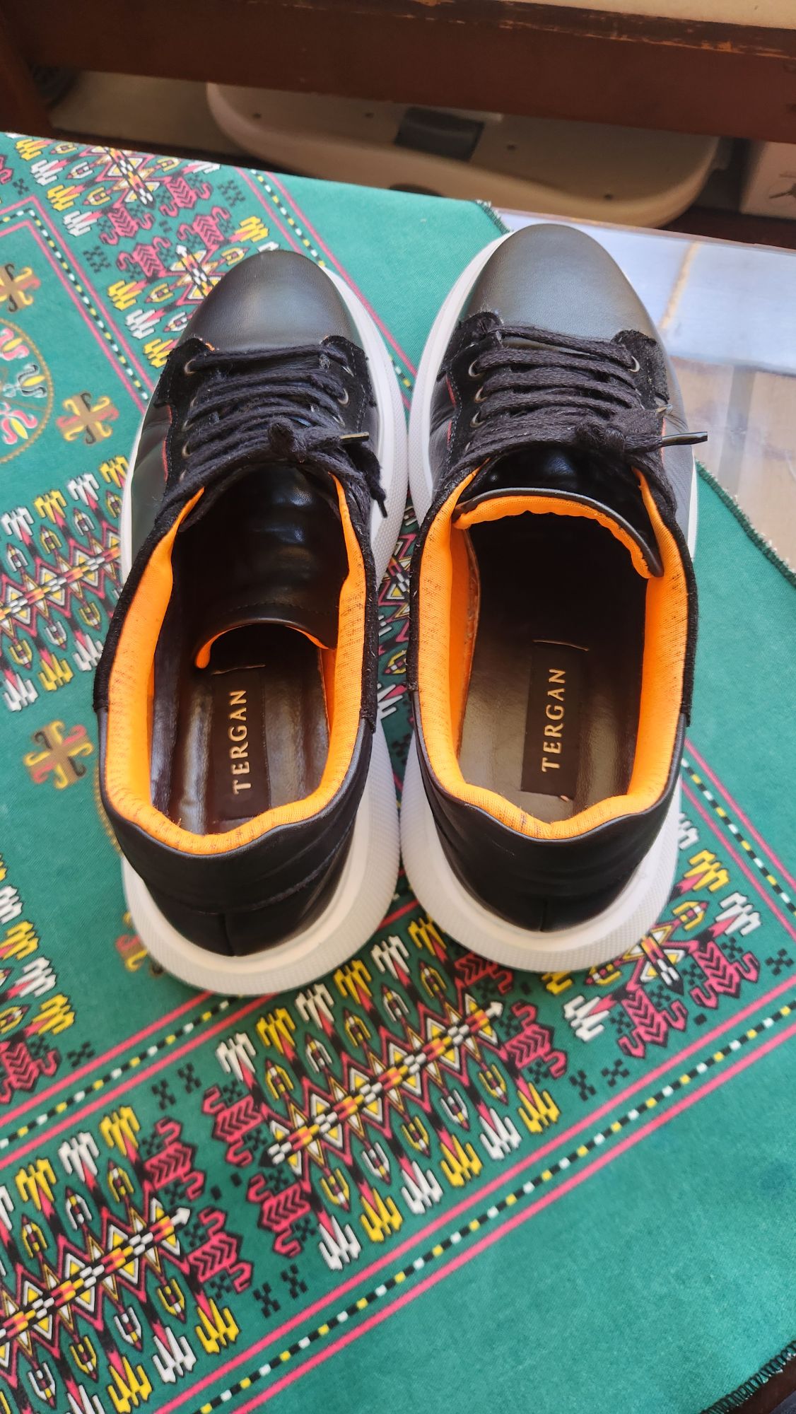 Siyah Deri Sneaker — görsel 3/6