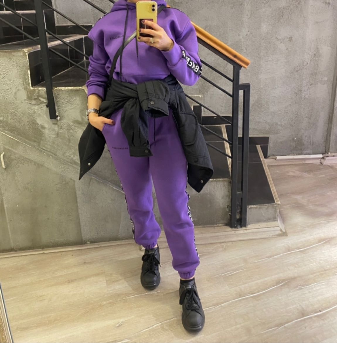 Balenciaga eşofman takımı — görsel 2/8